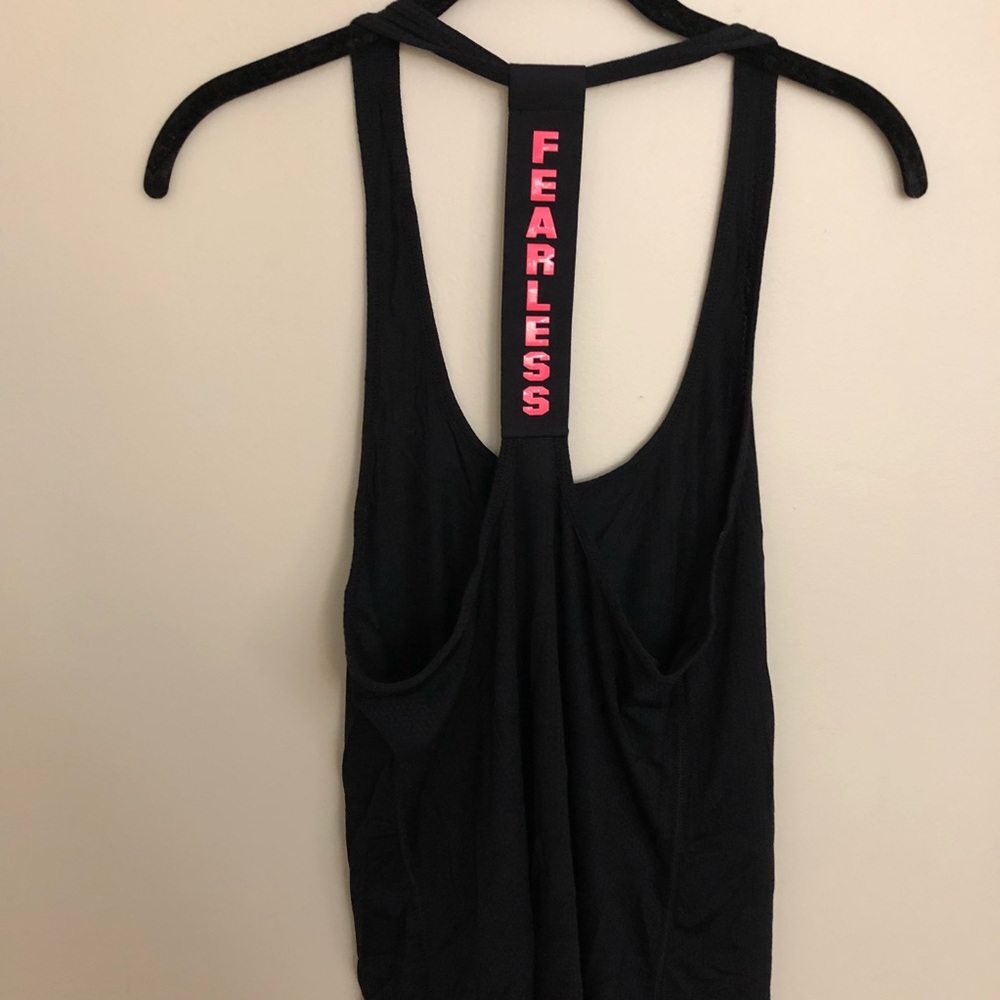 Lorna Jane Fearless Tank